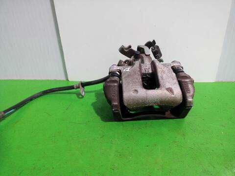 Foto 2ª: Pinza Freno Trasera Izquierdo Toyota Auris HYBRID FEEL EDITION 136CV (2013)