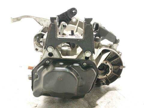 Foto 3ª: Caja Cambios Skoda Fabia 60CV 44KW (2015)