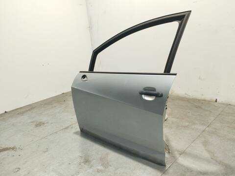 Foto 3ª: Puerta Delantera Izquierda Seat Ibiza 1.6 TDI 90CV 66KW [CAYB] (2010)