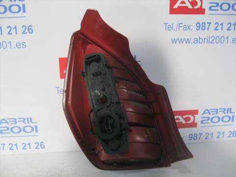 Foto 2ª: Piloto Trasero Derecho Citroen C2 1.4 HDI 68CV 50KW [8HX (DV4TD)] (2003)