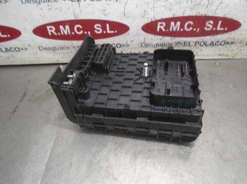 Caja Reles Fusibles Volkswagen Passat BLUEMOTION BERLINA 110CV 81KW