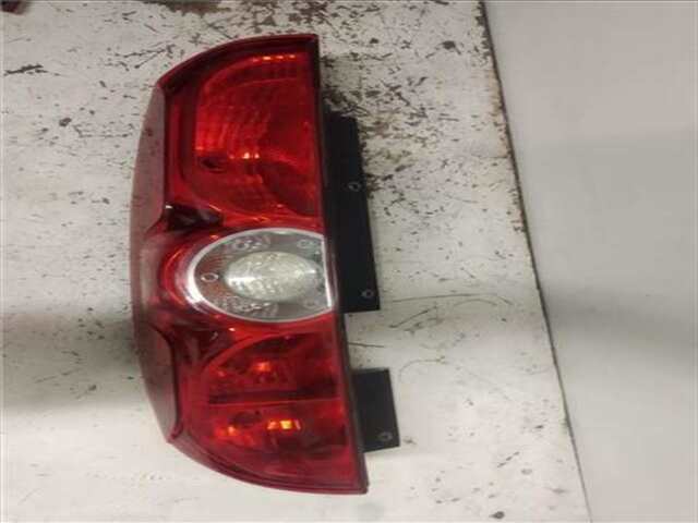 Piloto Trasero Izquierdo Opel Combo 1.3 16V CDTI (90 CV)