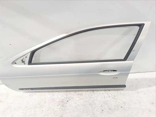Foto 2ª: Puerta Delantera Izquierda Renault Megane 1.6 16V LA00 LA04 LA0B LA11 LA16 LA19 LA1J LA1K ... 107CV 79KW I CLASSIC LA0/1_) [K4M 700,K4M 701,K4M 706,K4M 708,K4M 709]