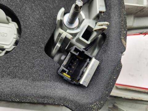 Foto 4ª: Piloto Trasero Izquierdo Peugeot 308 GT 181CV 133KW [AH01] (2016)