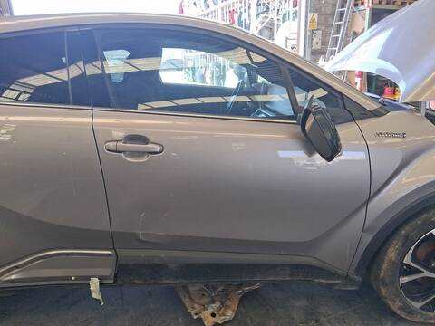 Puerta Delantera Derecha Toyota CHR 1.8 HYBRID ZYX10_ ZYX11_) 98CV 72KW