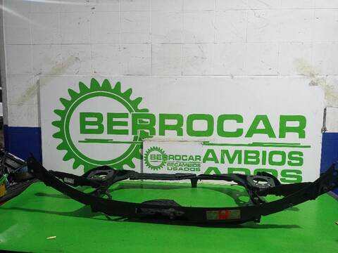 Foto 3ª: Panel Frontal Audi A4 2.5 TDI 120KW) 163CV (2000)