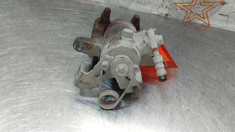 Foto 3ª: Pedal Embrague Audi A4 2.0 TDI AVANT 140CV 103KW [BRE] (2007)