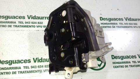 Cerradura Puerta Trasera Izquierda Audi A4 2.0 TDI AVANT 163CV 120KW