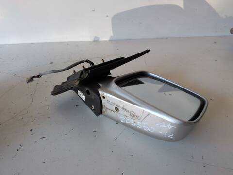 Foto 3ª: Retrovisor Derecho Nissan X-Trail COMFORT 2.2 DCI DIESEL CAT 136CV (2001)