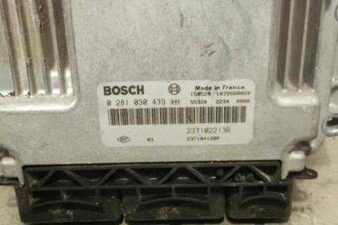 Foto 3ª: Centralita Motor ECU Dacia Dokker AMBIANCE 75CV 55KW [K9K C6] (2015)