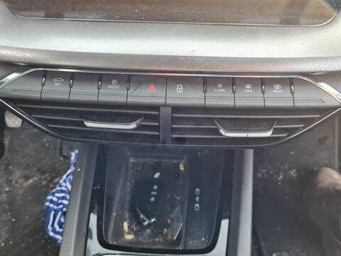 Mando Multifuncion Skoda Octavia AMBITION 116CV 85KW