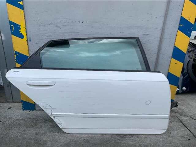 Puerta Trasera Derecha Seat Exeo 2.0 TDI 120CV