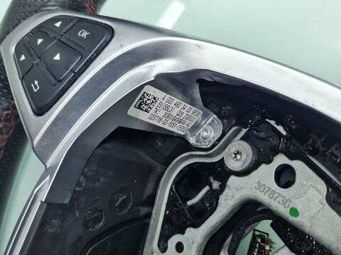 Foto 3ª: Volante Mercedes Clase C 160 CLA 200 CDI 117.308) 136CV 100KW [651930] (2015)