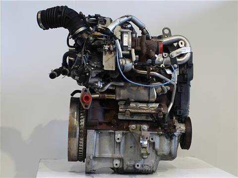 Foto 3ª: Motor Completo Renault Clio 1.5 BUSINESS 90CV 66KW [K9K D6] (2014)