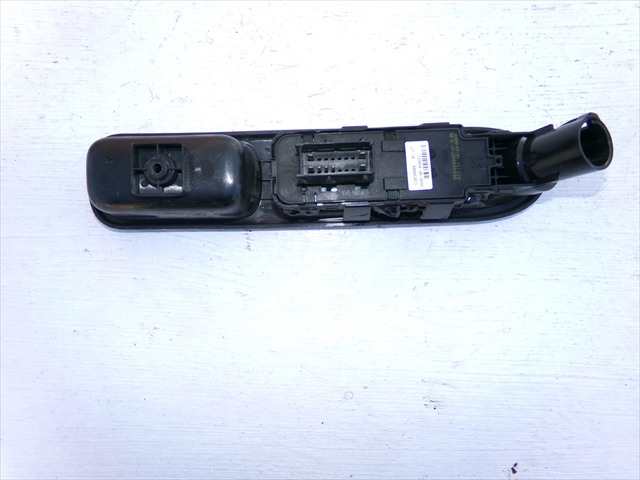 Foto 2ª: Botonera Elevalunas Peugeot 207 1.4 HDI 2006-2014 [8HZ] (2009)