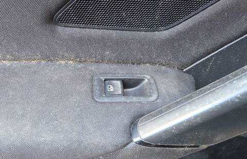 Botonera Elevalunas Volkswagen Touran EDITION BMT 116CV 85KW