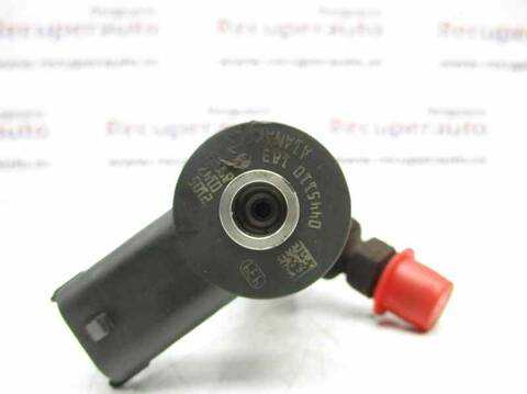 Foto 3ª: Inyectores Opel Combo Z13DTJ (2010)