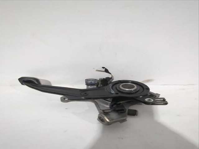 Foto 3ª: Pedal Freno Volkswagen Phaeton 3.0 V6 TDI 4MOTION 240CV [CARB CEXA] (2002)