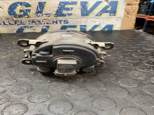 Foto 2ª: Faro Antiniebla Delantero Derecho Ford Focus 1.6 16V100CV/74KW [SHDA] (2008)