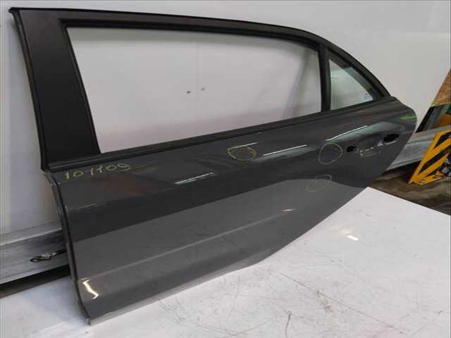 Foto 1ª: Puerta Trasera Izquierda Kia Rio 101 CV 74KW [G3LE] (2022)