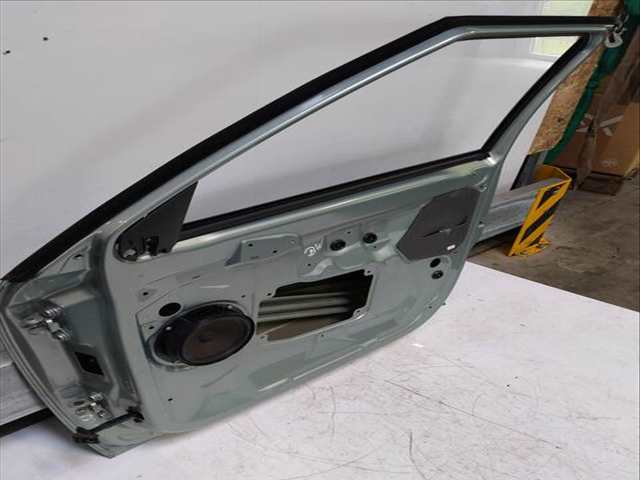 Puerta Delantera Derecha Skoda Fabia 105 CV 77KW
