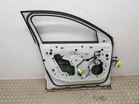 Foto 3ª: Puerta Delantera Izquierda Citroen C4 SHINE (2020)