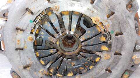 Foto 3ª: kit Embrague Mercedes Sprinter 310/313/316 CDI 906.131/132/133/135) 129CV 95KW CAJA ABIERTA [651955] (2011)