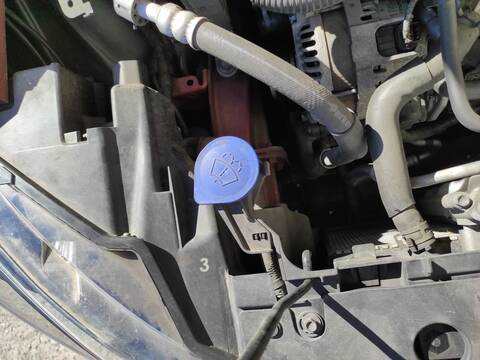 Deposito Limpiaparabrisas Mazda CX3 G DK) S5