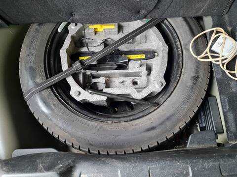 Neumatico Citroen C5 PREMIER BERLINA 136CV 100KW