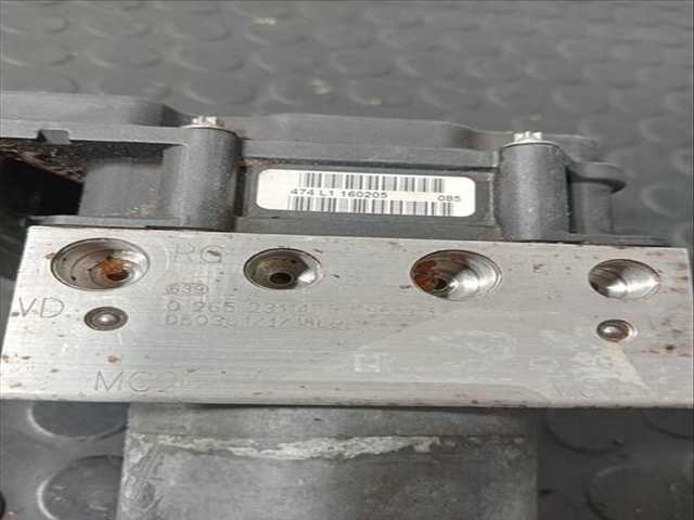 Foto 3ª: Abs Peugeot 307 D-SIGN 1.4 16V CAT KFU - ET3J4) 88CV (2005)