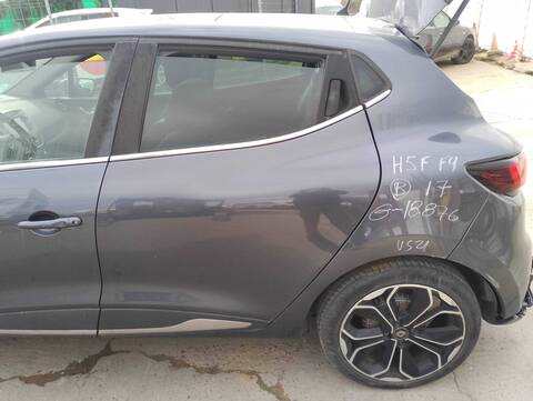 Foto 2ª: Puerta Trasera Izquierda Renault Clio ZEN 118CV 87KW [H5F F4] (2017)