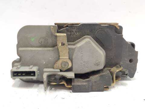 Foto 2ª: Cerradura Puerta Trasera Izquierda Peugeot 206 1.4 HDI ECO 70 HATCHBACK 68CV 50KW [8HZ] (2005)