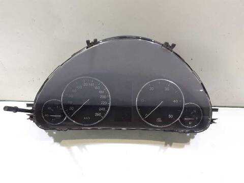 Foto 1ª: Cuadro de Instrumentos Mercedes Clase C 160 C 220 T CDI LA) 203.208) 150CV 110KW FAMILIAR [646963] (2005)