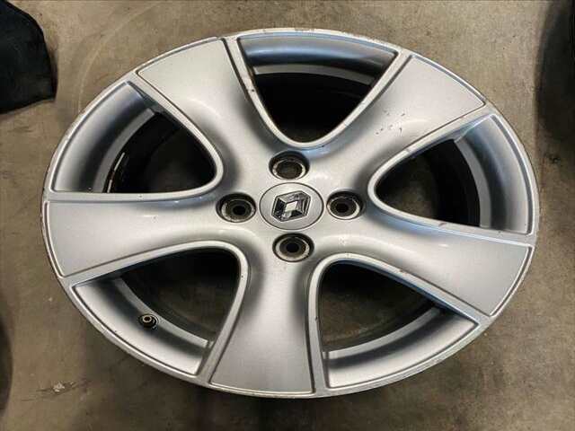 Foto 1ª: LLanta Chapa Renault Clio 1.5 DCI (2010)