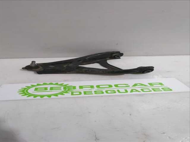 Foto 3ª: Brazo Suspension Delantero Izquierdo Dacia Duster 1.0 TCE 90 91CV 67KW [H4D 470] (2023)