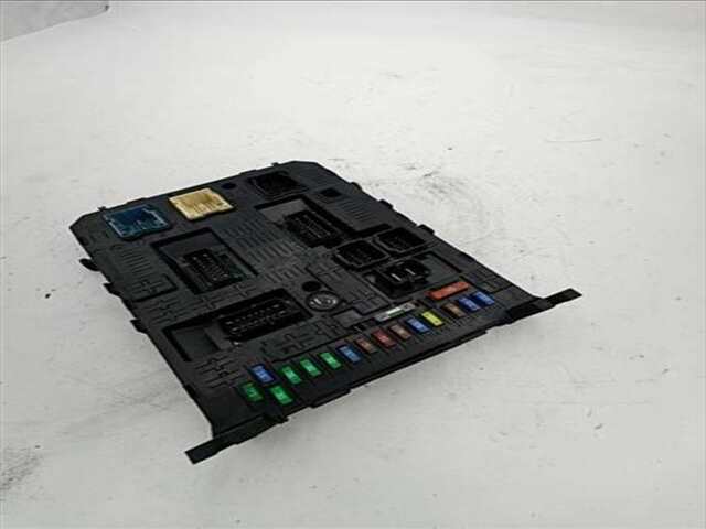 Foto 3ª: Centralita Confort BSI Peugeot 5008 2.0 SPORT PACK [2.0 LTR. - 110 KW 16V HDI FAP CAT (RHE - DW10CTED4)] [RHE / DW10CTED4]