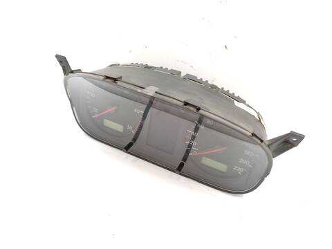 Foto 2ª: Cuadro de Instrumentos Volkswagen Transporter 2.5 TDI 88CV 65KW FURGONETA [AJT] (2001)