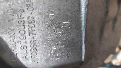 Foto 3ª: Caja Cambios Volvo V40 R-DESIGN MOMENTUM 150CV 110KW [D5204T6] (2013)