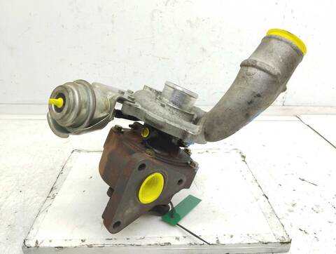 Foto 2ª: Turbocompresor Nissan Primera ACENTA BERLINA 120CV 88KW [F9Q] (2001)