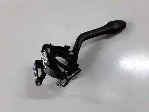 Foto 3ª: Mando Multifuncion Seat Ibiza BASICO 1.9 DIESEL CAT 1Y) 64CV (1993)