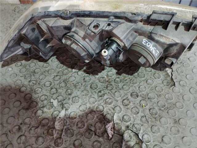 Foto 2ª: Faro Izquierdo Renault Megane 1.9 BUSINESS [1.9 LTR. - 96 KW DCI DIESEL FAP] II BERLINA 5P (10.2002-_) [F9Q E8]