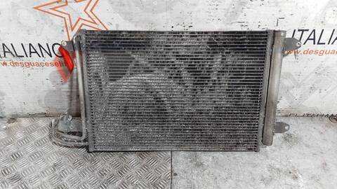 Foto 3ª: Radiador Calefaccion A.A. Volkswagen Golf ADVANCE 140CV 103KW [CFFB] (2010)
