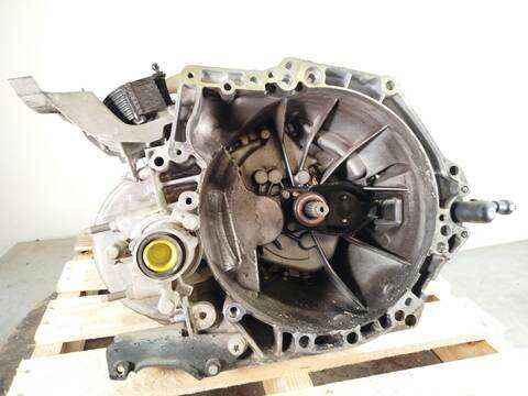 Foto 2ª: Caja Cambios Citroen C3 1.2 PURETECH 110 2RHNZB 2RHNZW 2RHNPX 2RHNPJ) AIRCROSS 110CV 81KW [YH01] (2022)