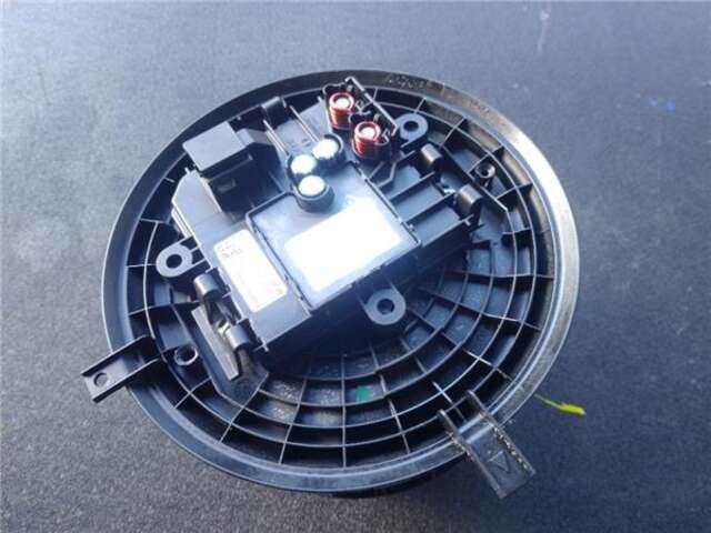 Foto 3ª: Calefacción Mercedes Clase C 160 2.1 C 220 D (205.304) [2.1 LTR. - 125 KW CDI CAT] [651.921]