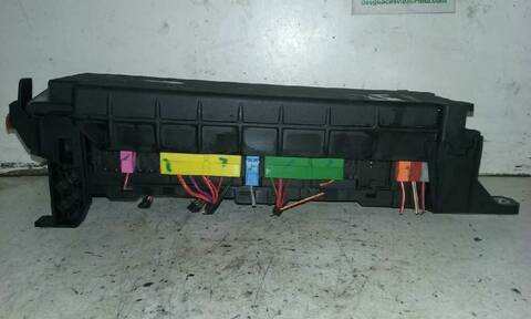 Caja Reles Fusibles Mercedes Vito 2.1 CDI CAT 163CV 120KW