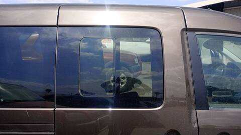 Foto 2ª: Puerta Lateral Corredera Derecha Volkswagen Caddy MAXI KOMBI BMT 102CV 75KW FURGON [DFS] (2016)