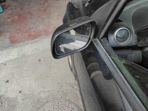 Retrovisor Izquierdo Mazda 2 FYJA BERLINA