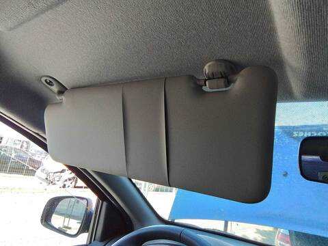 Parasol Izquierdo Dacia Sandero COMFORT 95CV 70KW