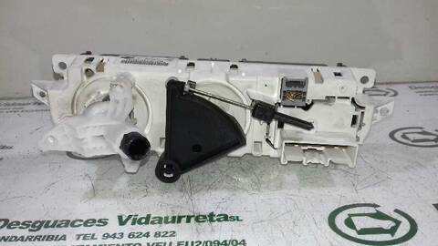 Foto 2ª: Mando Calefacción A. A. Ford C Max TREND 115CV 85KW CB3) [SIDA] (2008)