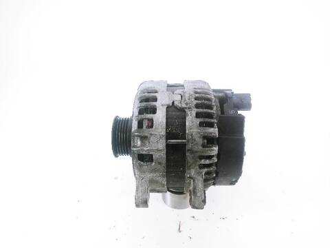 Foto 2ª: Alternador Mercedes Clase G 230 GLA 200 CDI - D 156.908) [OM 651.930] (2013)